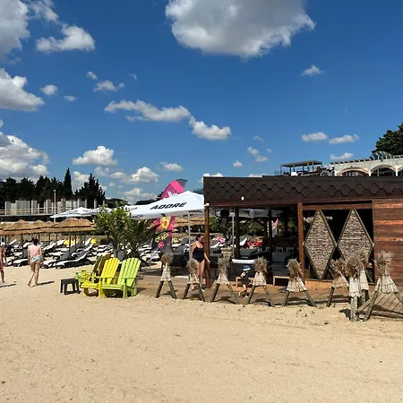 Panorama Chantall-izby,apartmany S Vyhladom Na * Rawda