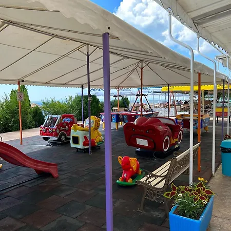 Panorama Chantall-izby,apartmany S Vyhladom Na Rawda